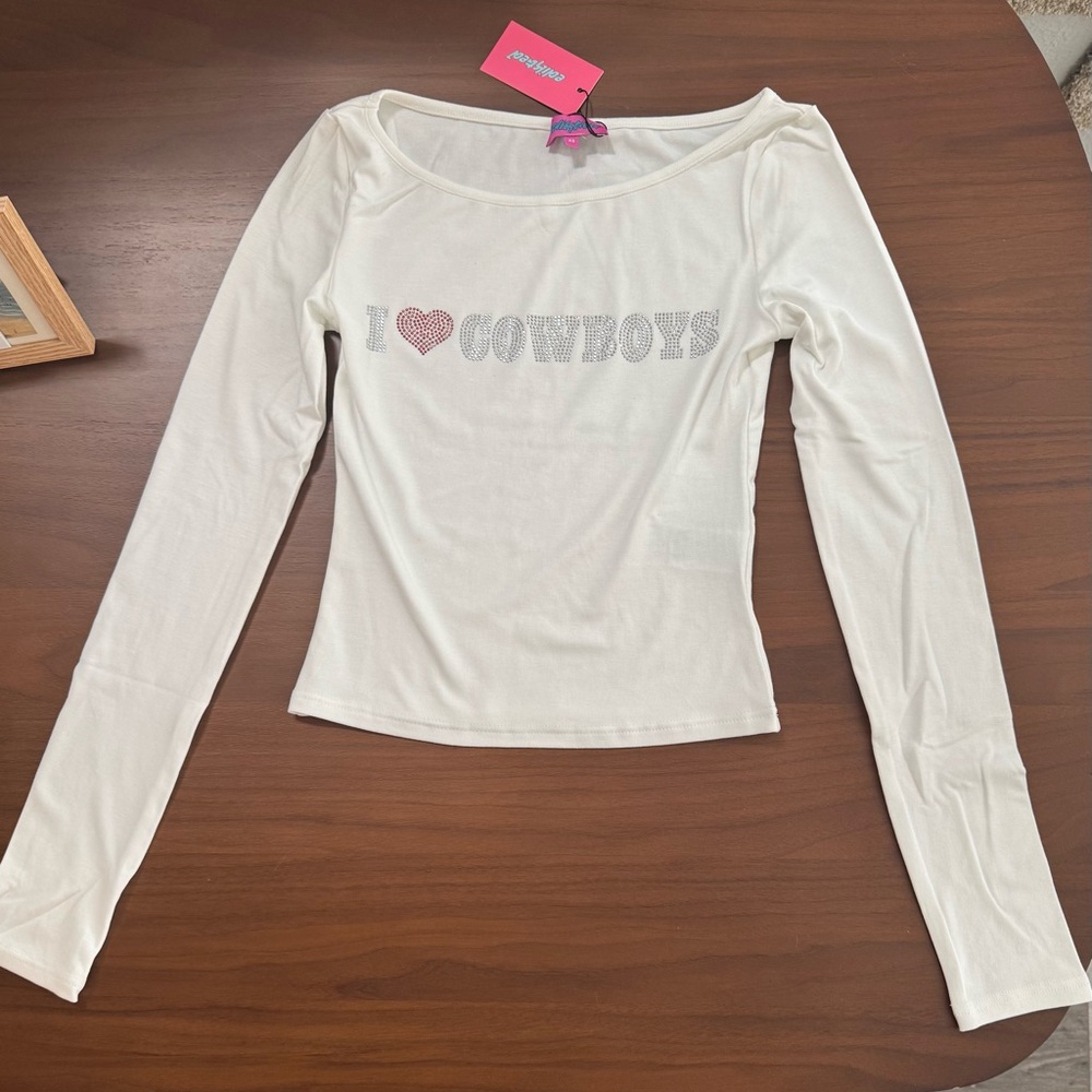 Edikted Cream Long Sleeve Top with 'I Love Cowboys' Design